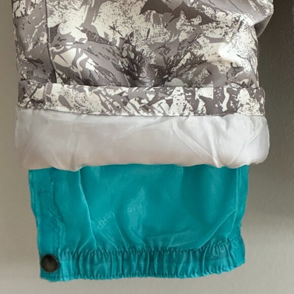 32 Degrees Weatherproof Girl's Winter Ski/Snow Pants, Grey Camouflage, M (10-12) - Picture 9 of 12